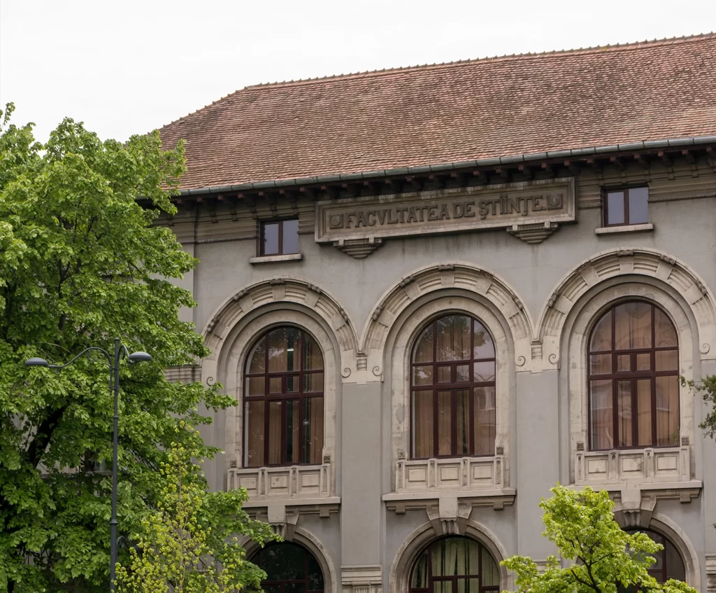 14 locuri la buget și alte 265 de locuri cu taxă, oferta Facultății de Biologie a UB pentru sesiunea de toamnă a admiterii 2024 la cele 10 programe de masterat
