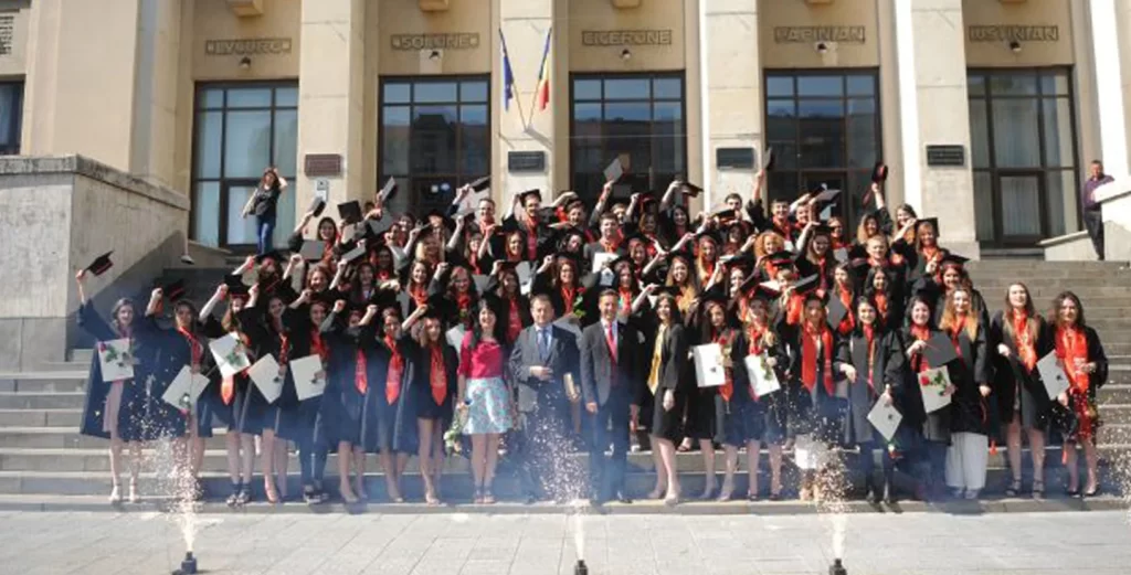 Înscrieri deschise în perioada 10-22 iulie 2025 la programul de masterat Strategii de Marketing Online și Managementul Vânzărilor la FAA a UB