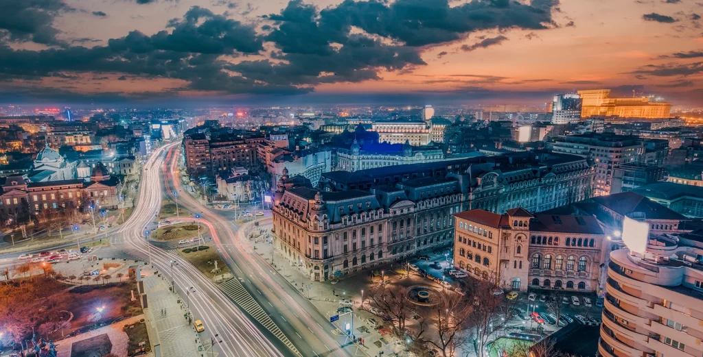 Aproape 8.300 de locuri la buget, oferta Universității din București pentru candidații la sesiunea de vară a admiterii 2025